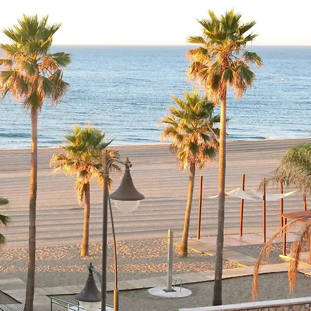 アパート Gorgeous Sea Views And Great Location!